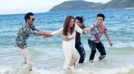 Tac gia 'Sau tat ca' bat ngo xuat hien trong MV cua Ngoc Anh hinh anh