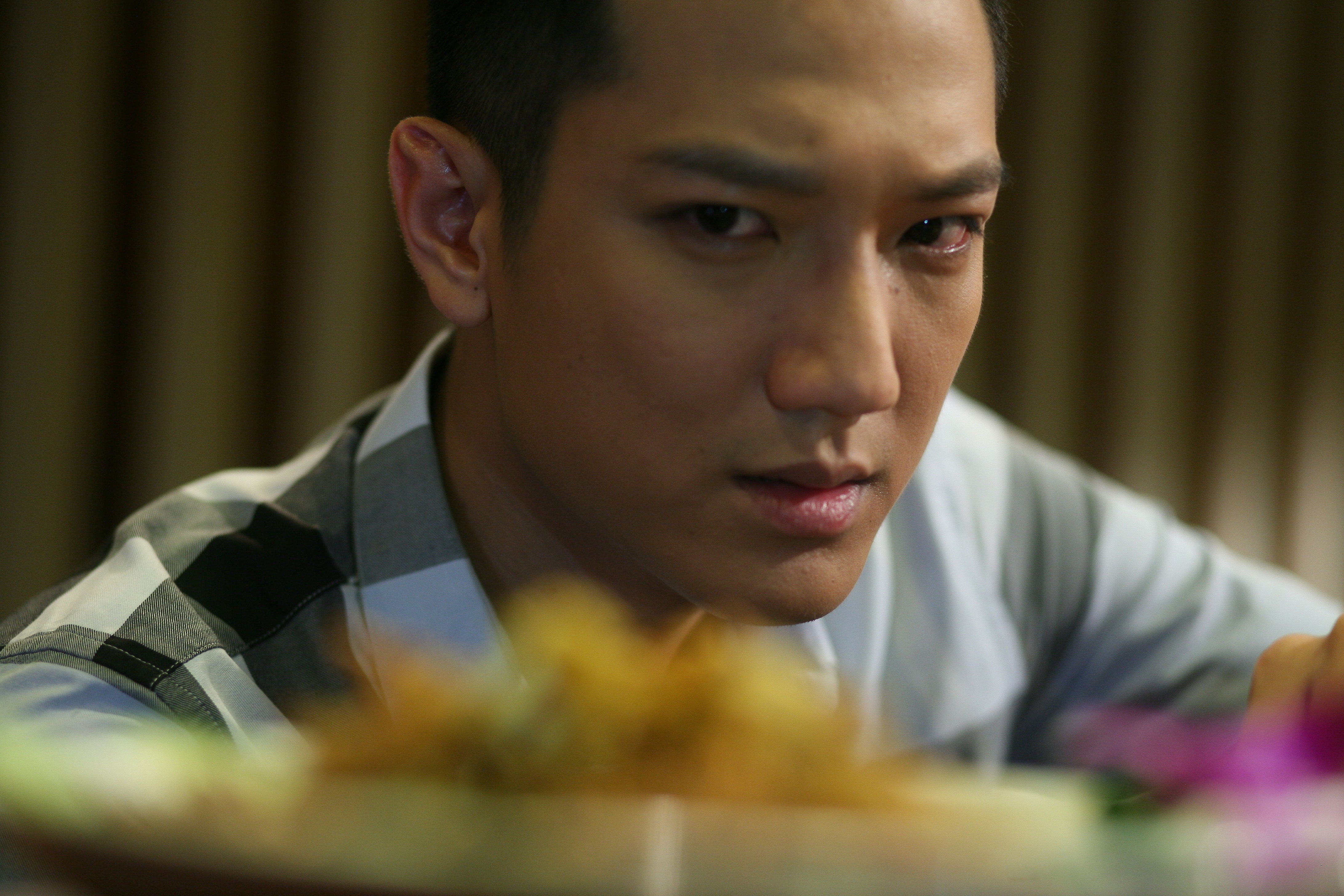 Chi Nhan Minh Ha dong cap anh 6