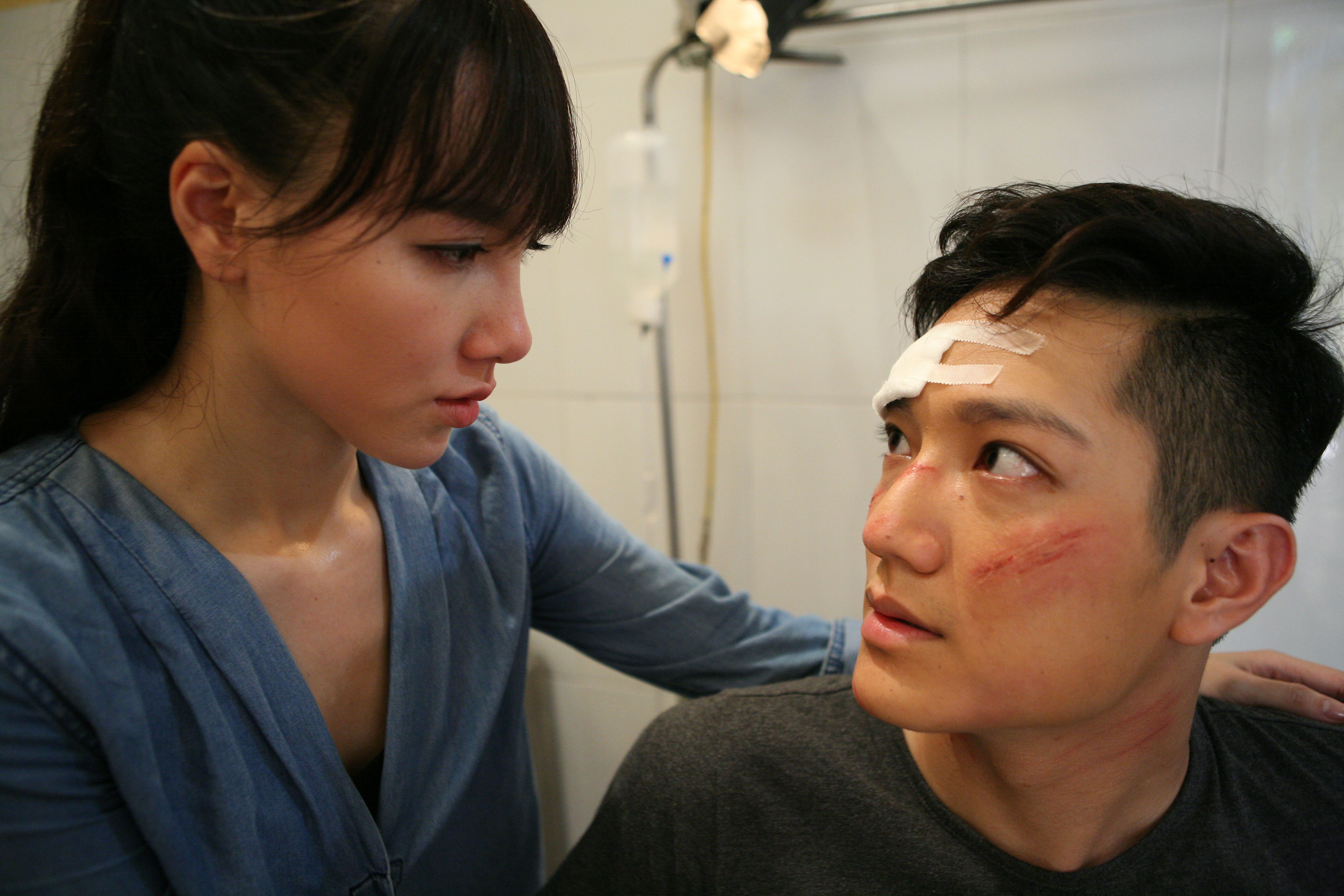 Chi Nhan Minh Ha dong cap anh 1