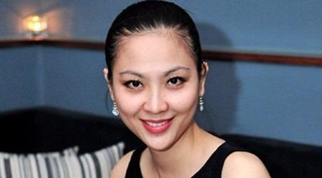 Chuyen doi buon cua Hoa hau Viet Nam 2000 hinh anh