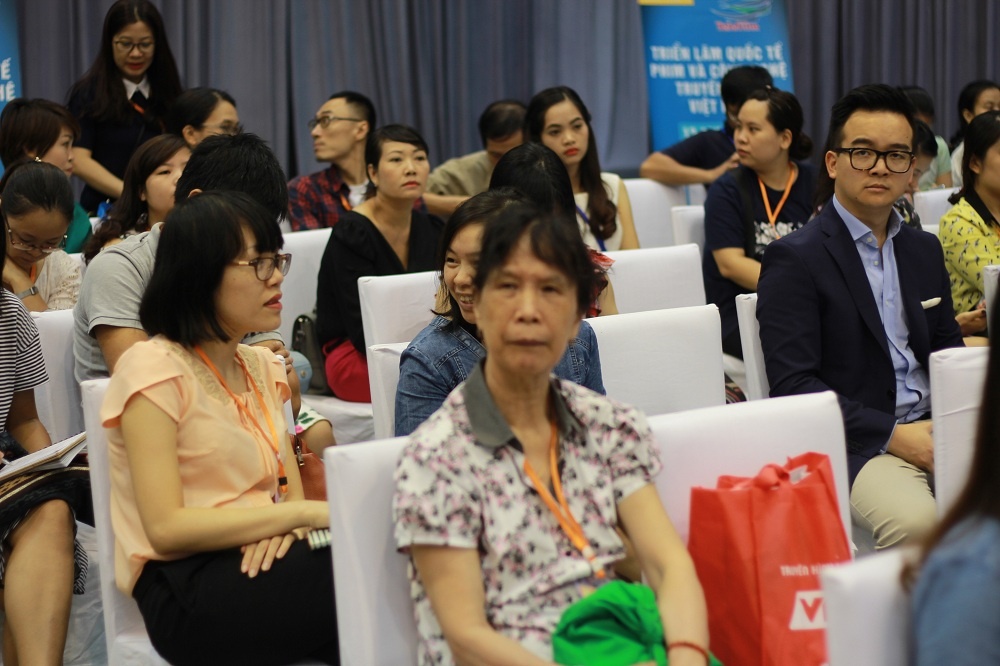 quang cao sex tren web phim lau anh 2