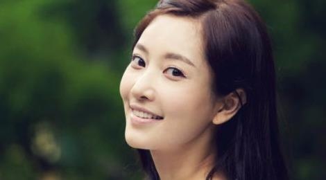 Han Min Chae gop mat trong dem nhac Dinh Manh Ninh hinh anh