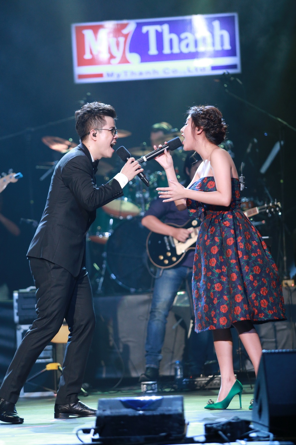 Dinh Manh Ninh live anh 6