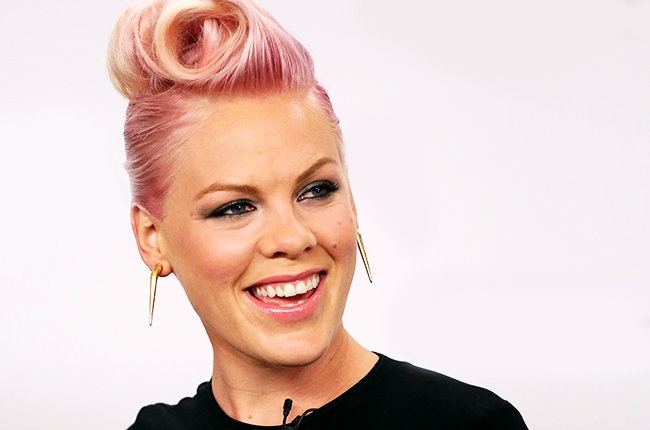 Pink: 'Toi khong e ngai the hien su lap di' hinh anh