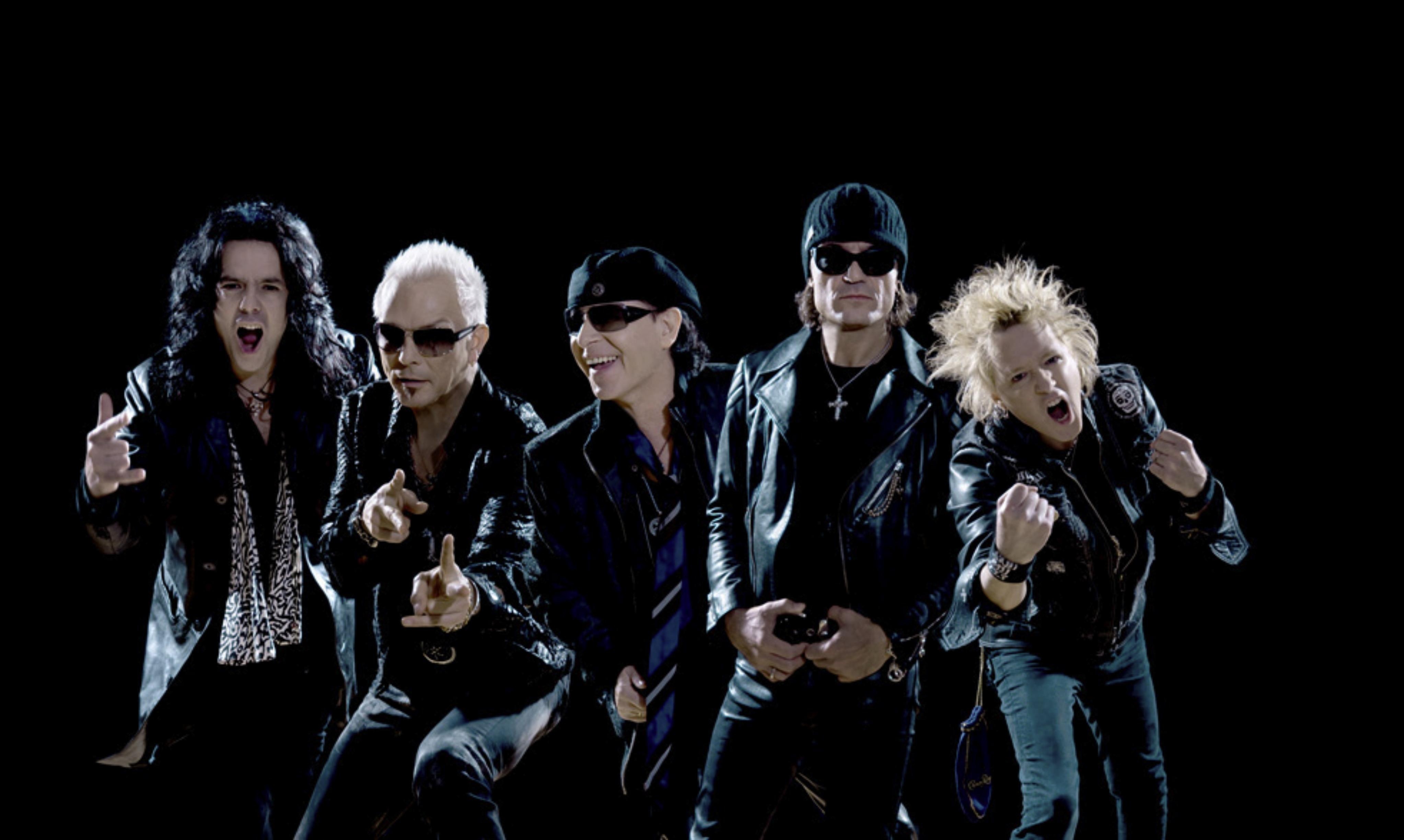 Ban nhac rock huyen thoai Scorpions bieu dien o Viet Nam hinh anh