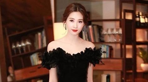 Pham Huong, Thu Thao, Ky Duyen cung mac vay nhai? hinh anh