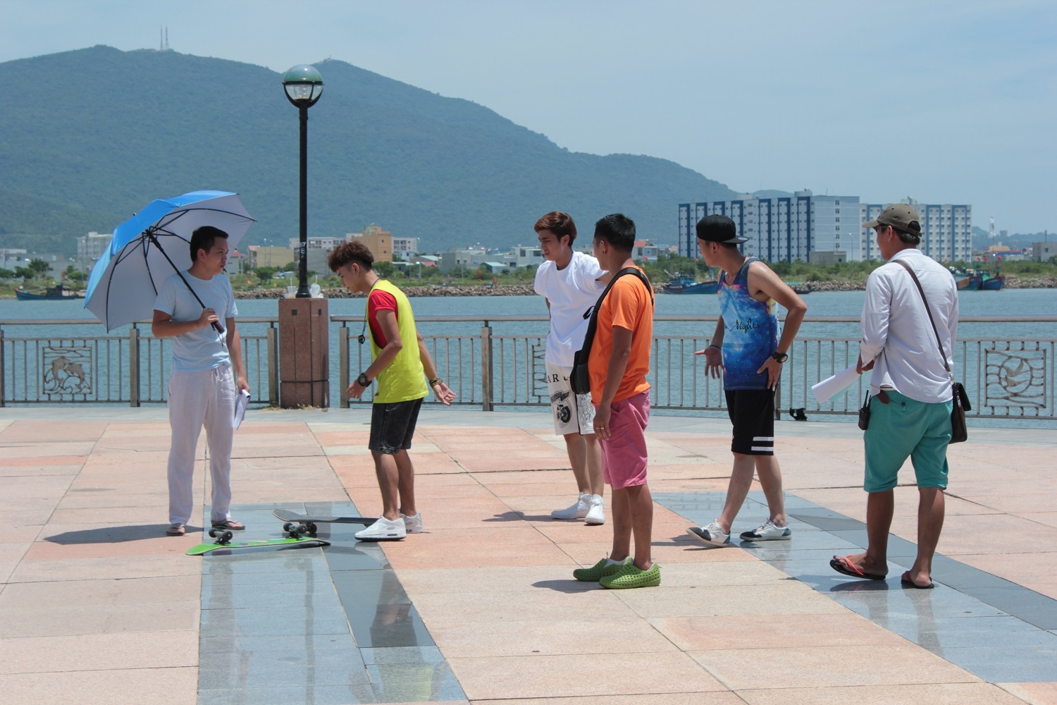 Zippo,  mu tat va em anh 6