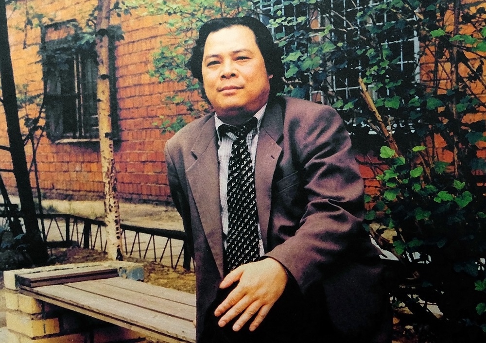 Dem tho tuong nho co thi si Nguyen Dinh Chien hinh anh