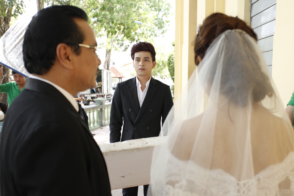 Ho Quang Hieu ra Mv moi anh 1