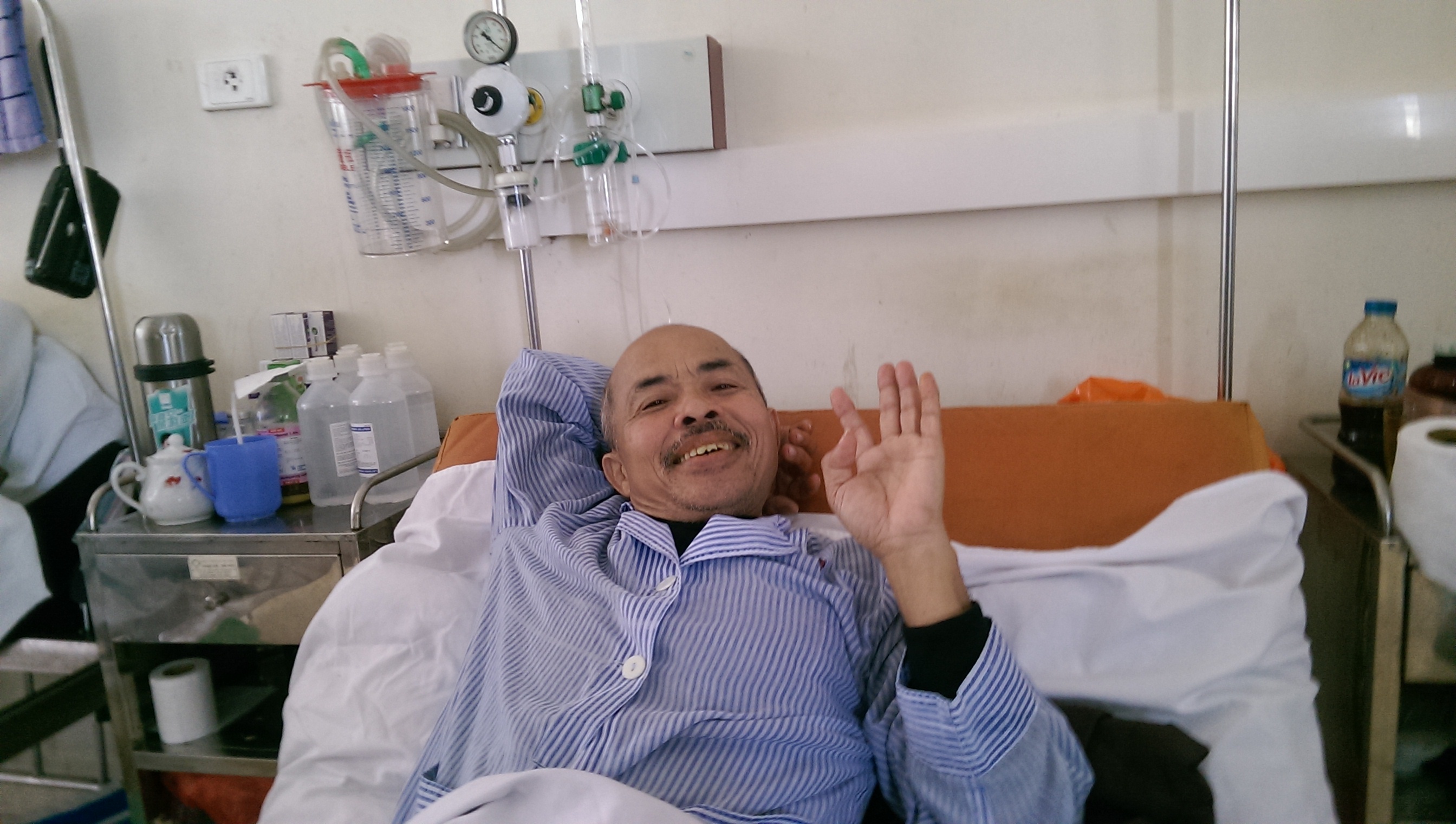 Suc khoe NSUT Han Van Tinh tot hon du van hon me hinh anh