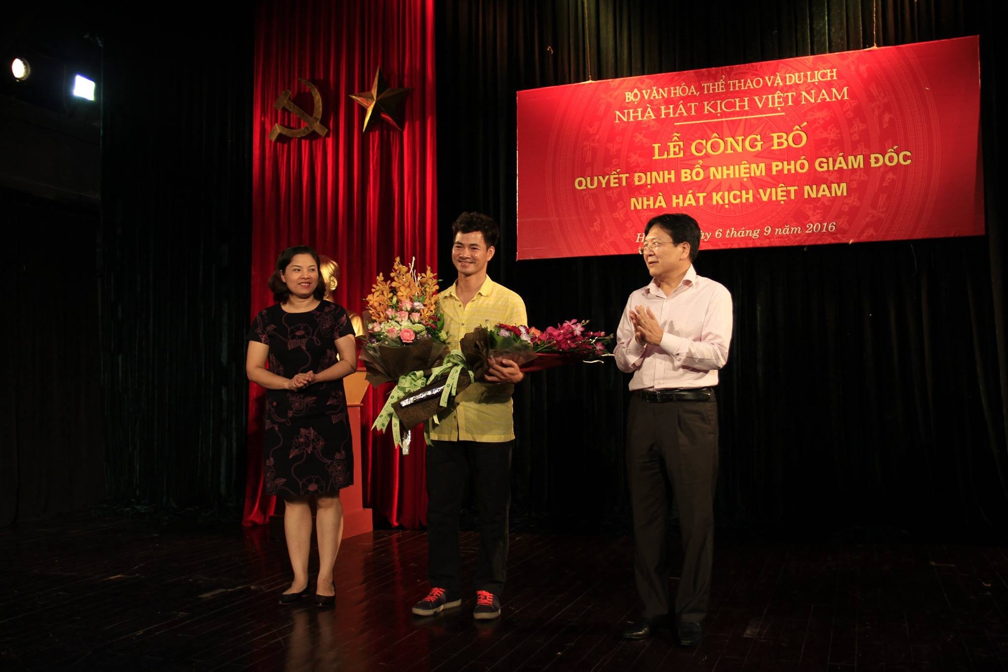 Xuân Bắc làm phó giám đốc ảnh 1 Xuan Bac lam pho giam doc anh 1