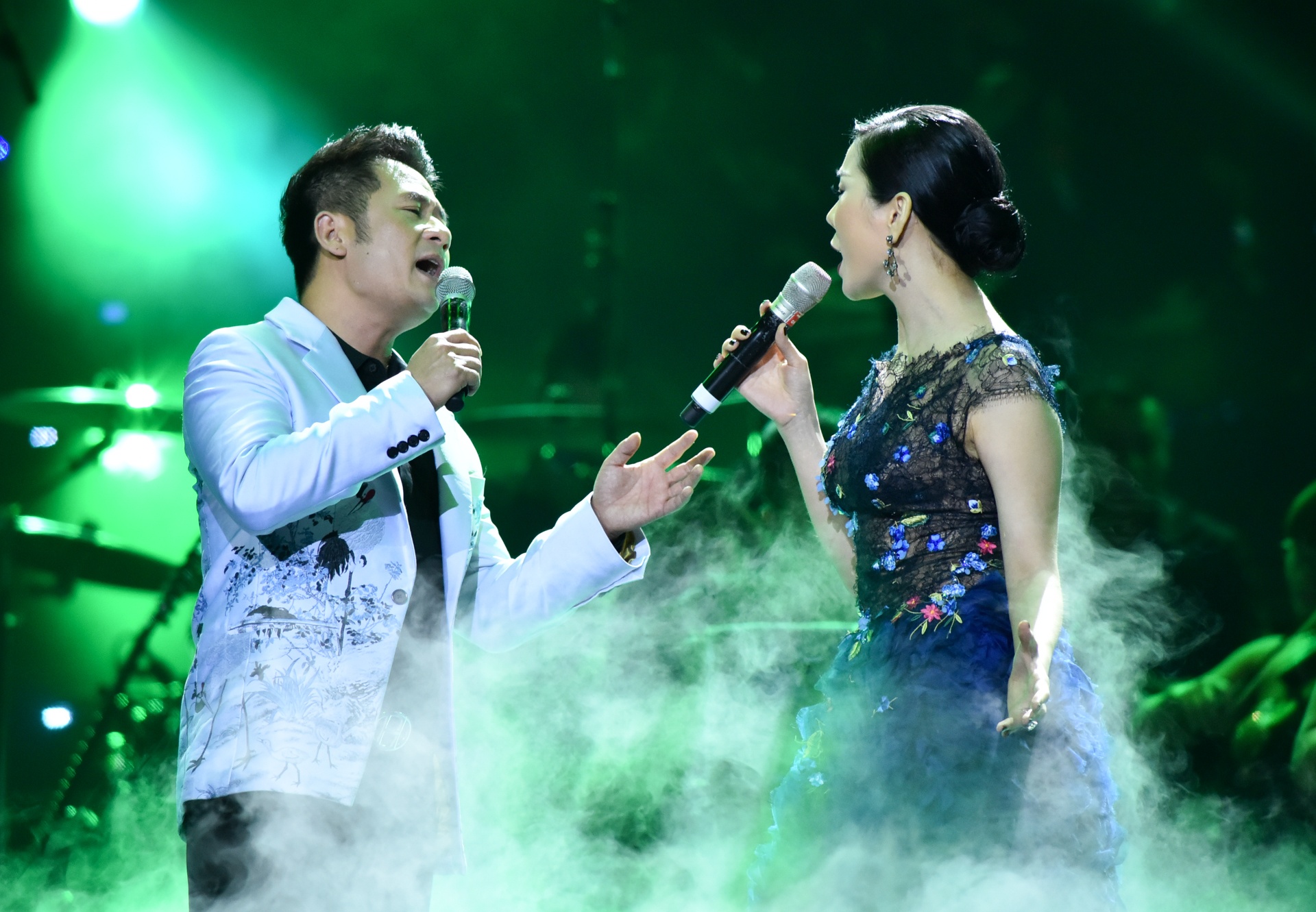 Le Quyen nguoi tinh am nhac anh 1