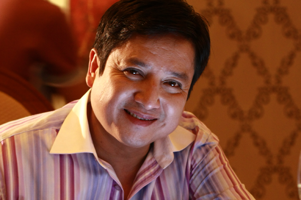 Chi Trung keu goi giup do nguoi dap xich lo cho ton hinh anh