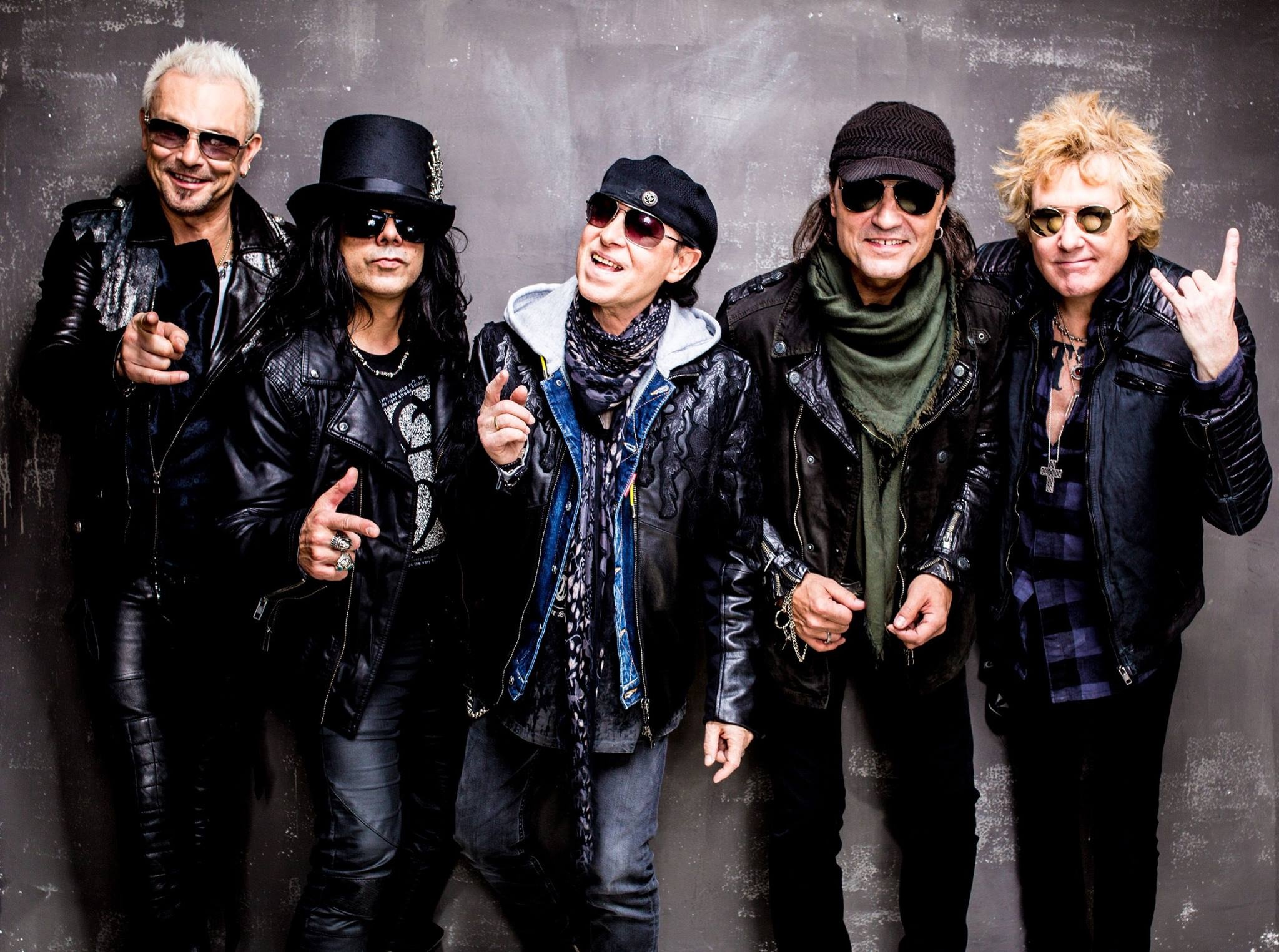 3 nhac si Viet ke ky uc ve ban nhac huyen thoai Scorpions hinh anh