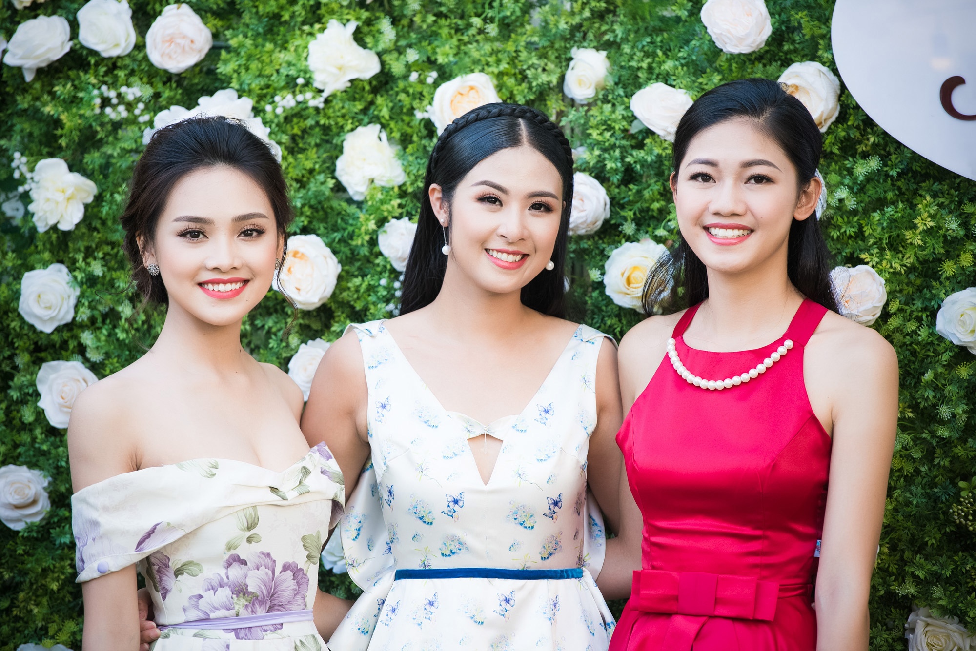 Hoa hau Ngoc Han hoi ngo dan nguoi dep HHVN 2016 hinh anh