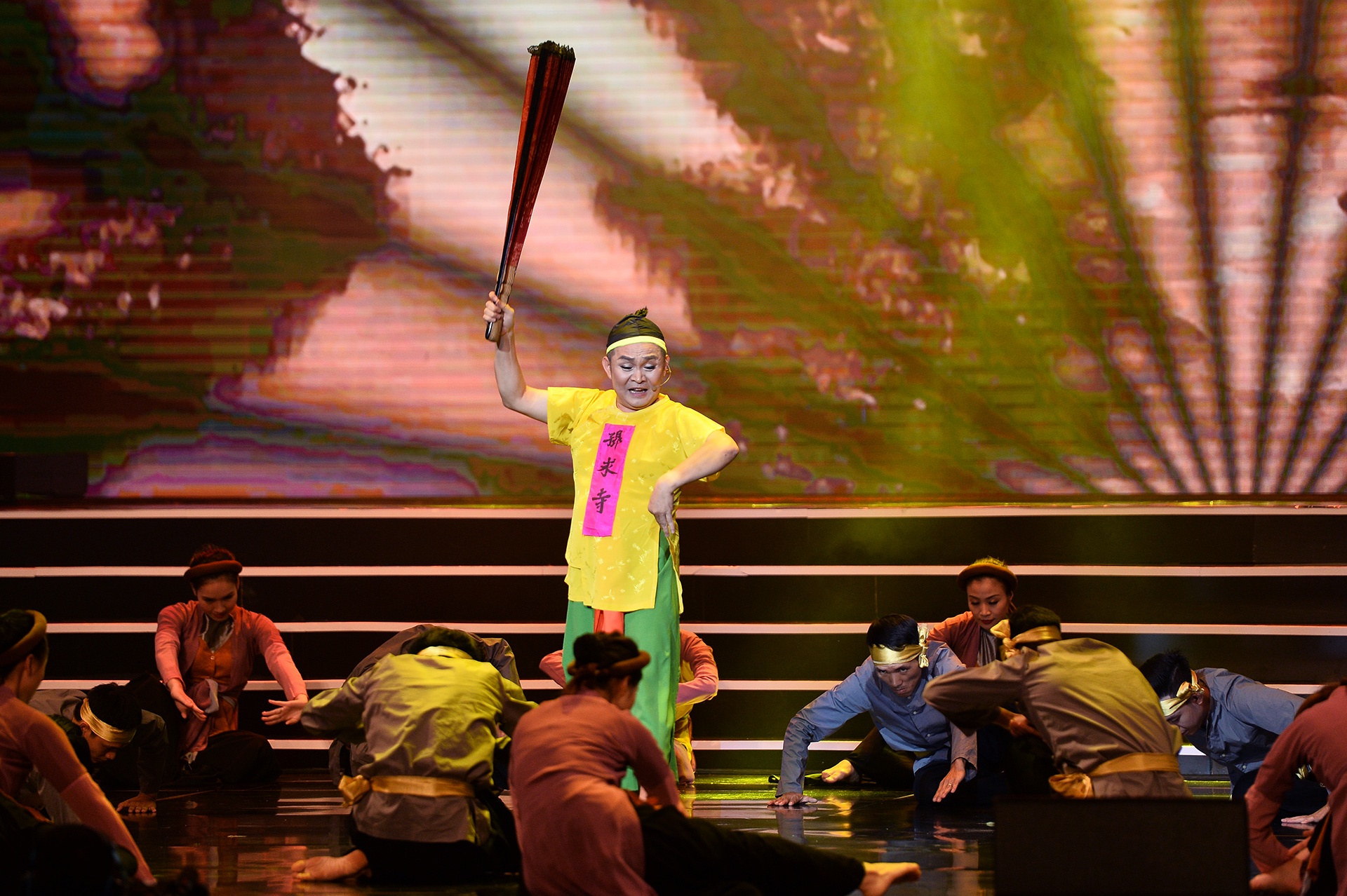 live show Xuan Hinh anh 4