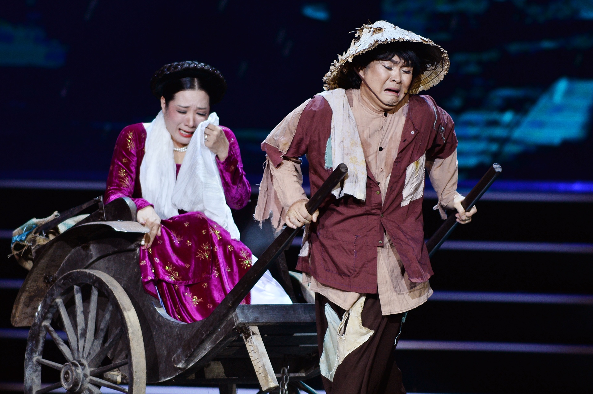 Khan gia khoc cuoi cung 'vua hai dat Bac' Xuan Hinh hinh anh