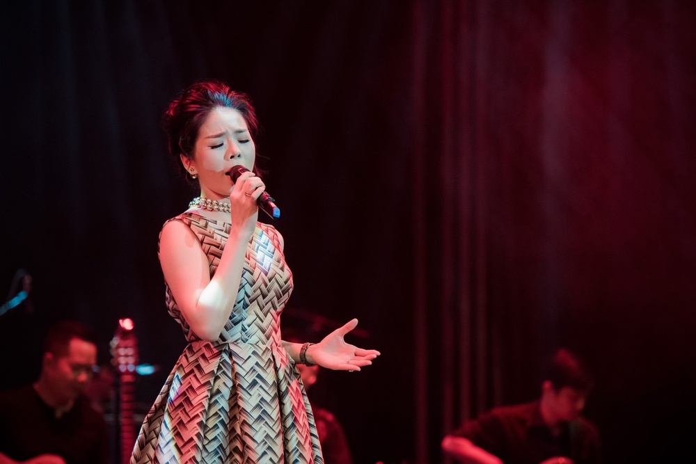 Le Quyen khong dam nhan danh xung 'nu hoang nhac xua' hinh anh