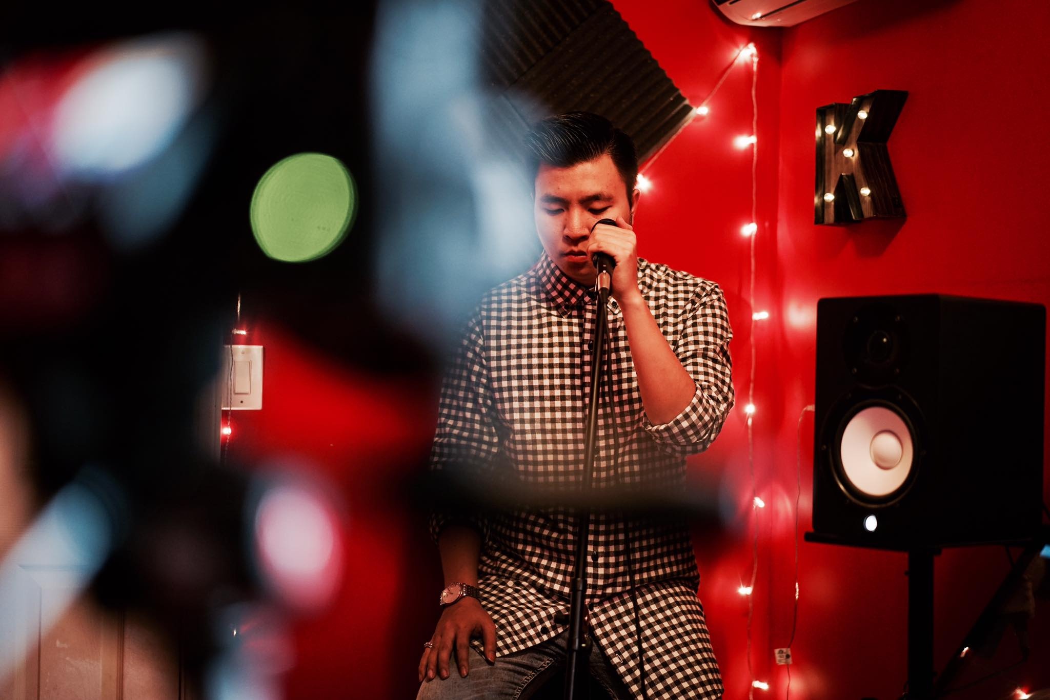 Anh Khang gay an tuong khi cover ‘Gui anh xa nho’ hinh anh