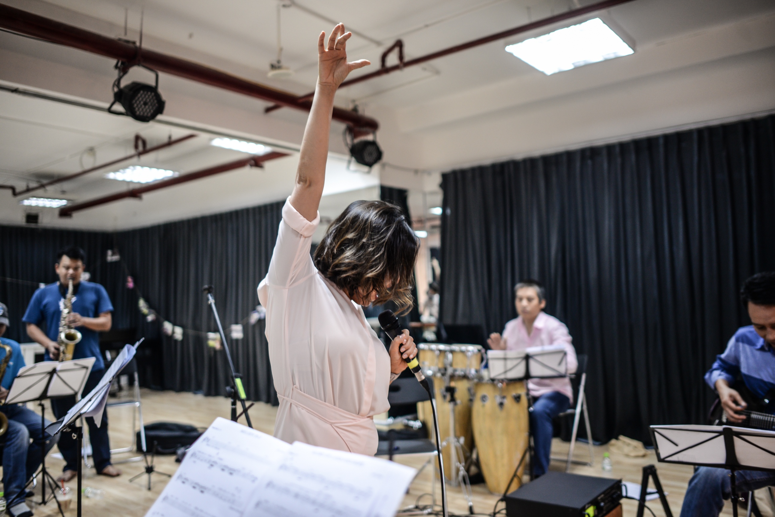 My Linh cong bo du an moi anh 3