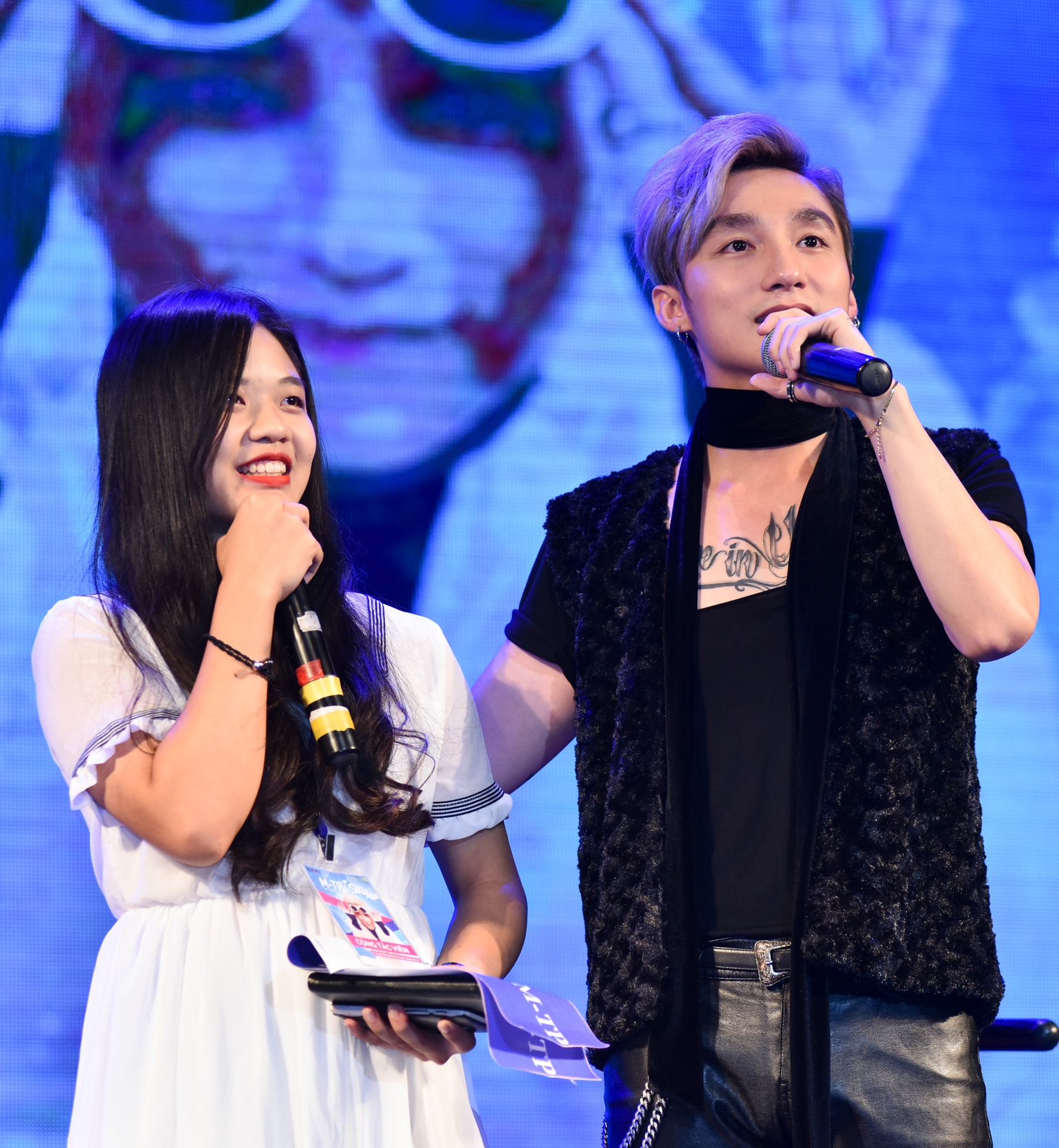 Son Tung hop fan anh 5