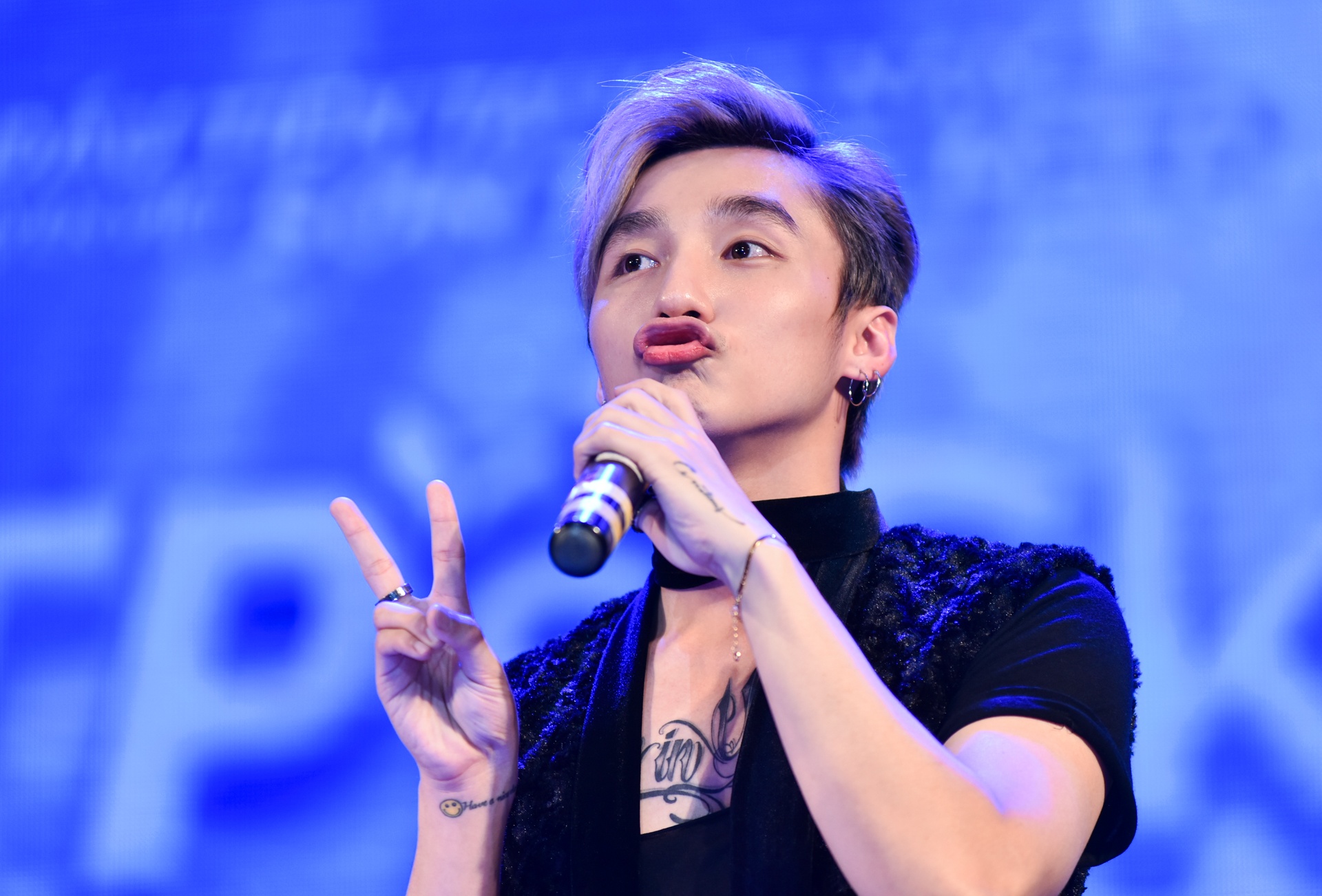 Son Tung hop fan anh 4