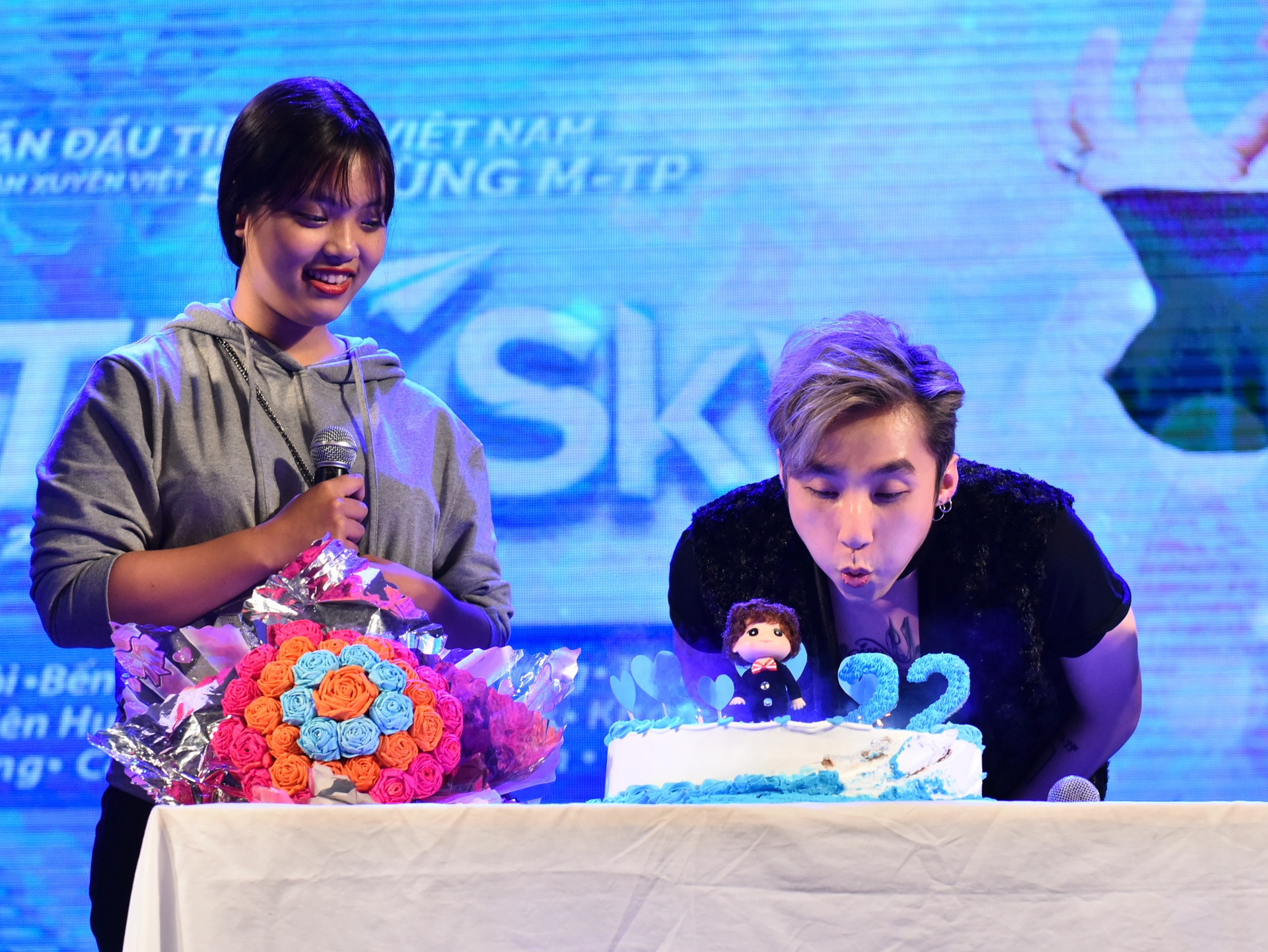 Son Tung hop fan anh 8