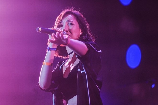 Anna Truong cung cap hon sau du hoc anh 2