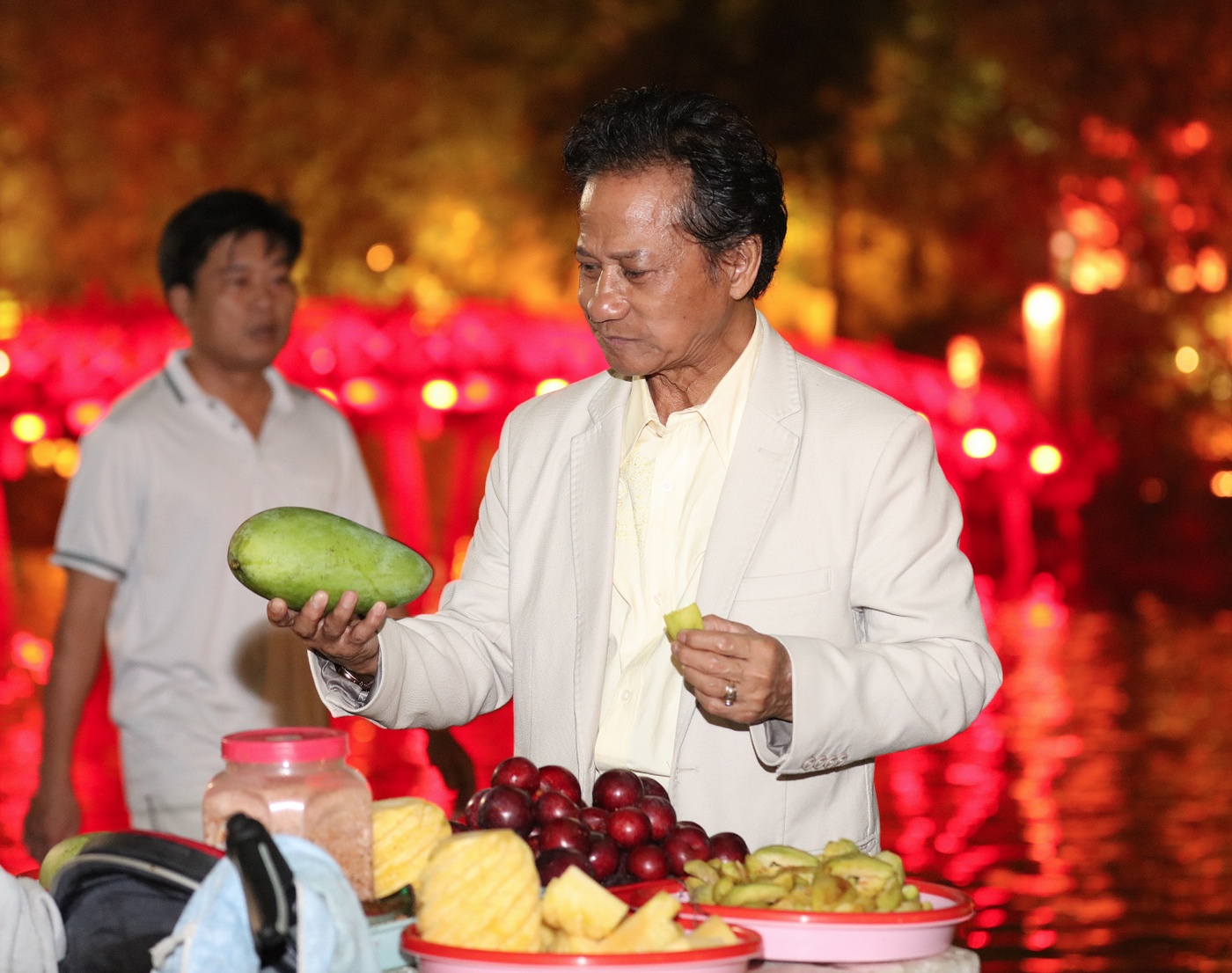 khan gia vay kin Che Linh anh 7