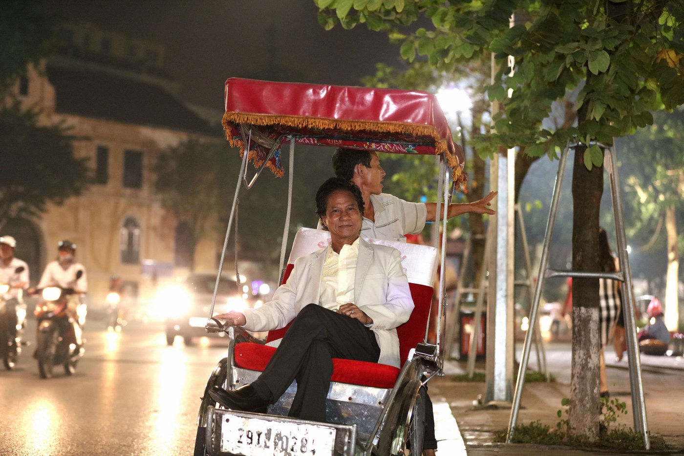 khan gia vay kin Che Linh anh 1