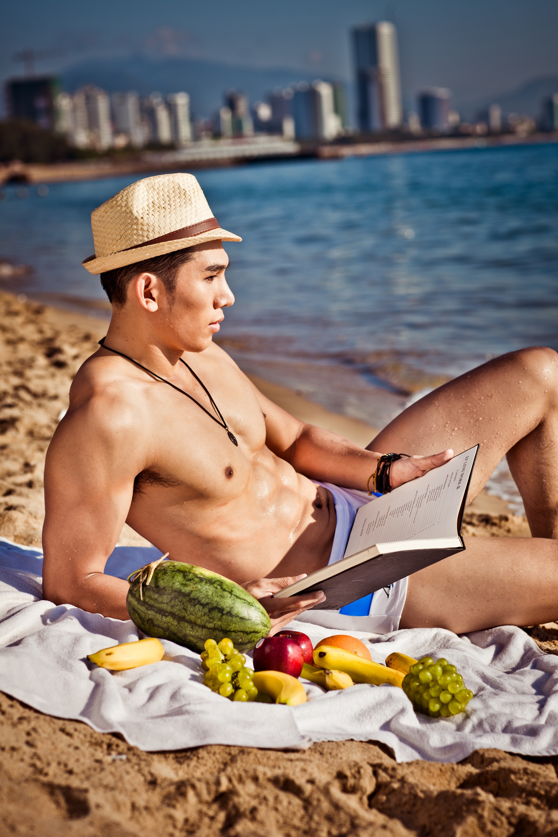 Ngoc Tinh khoe co the san chac anh 6