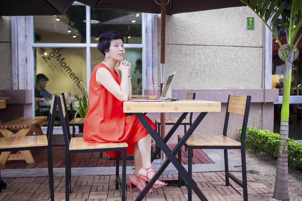 Meo xu ra sach Bo di ma song anh 1