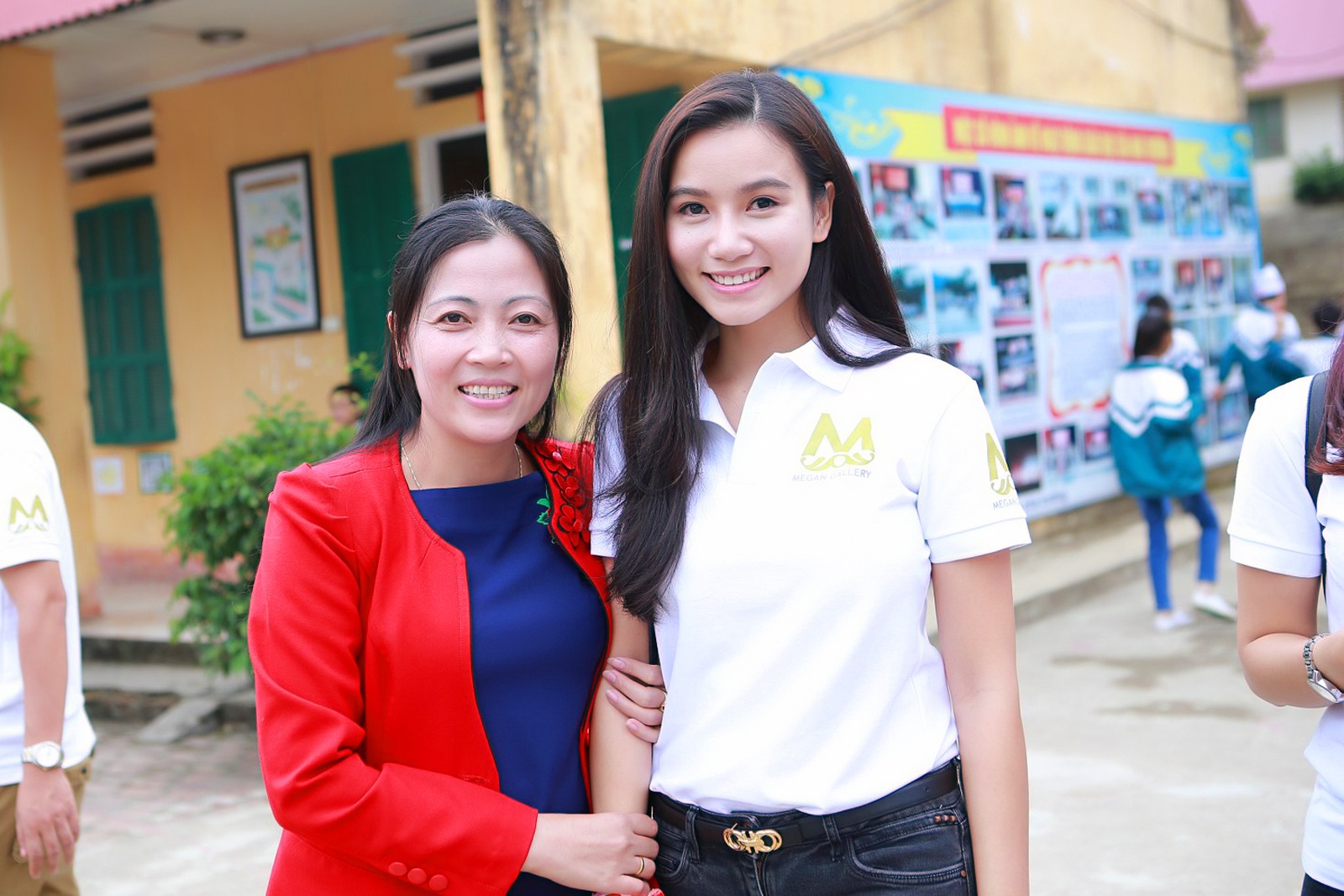 Dien vien Luong Giang ban tranh de lam tu thien anh 2