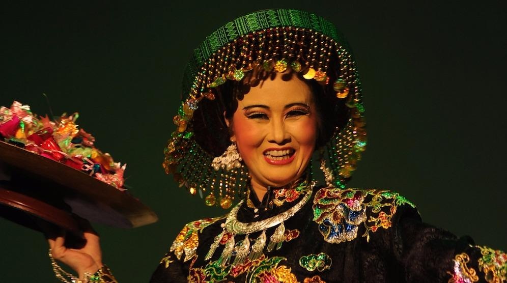 Dao dien Viet Tu gioi thieu vo dien 'Tu Phu' tai Anh hinh anh