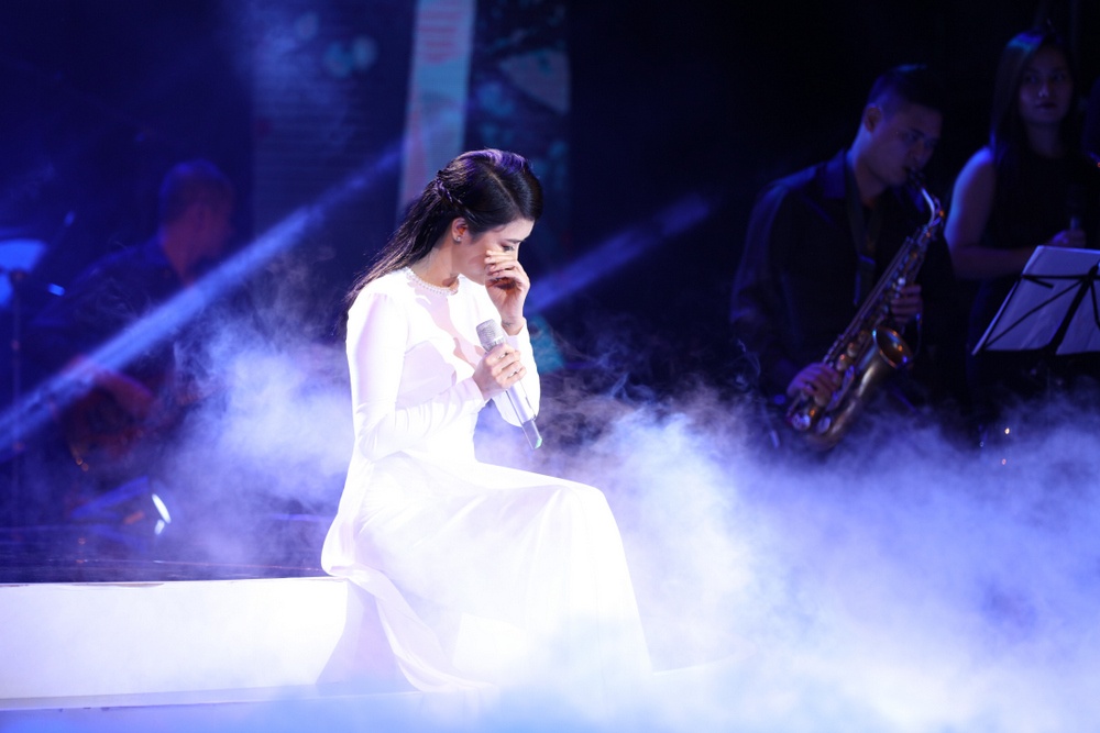 dem nhac 30 nam ca hat cua Thu Phuong anh 1