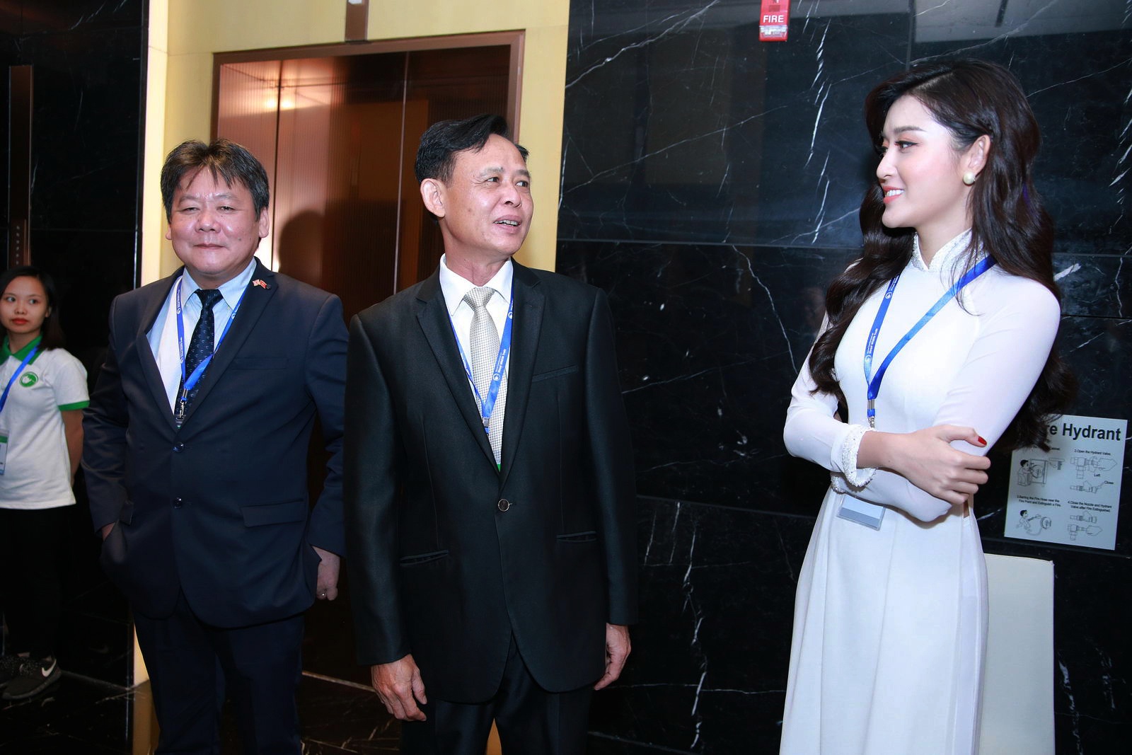 A hau Huyen My don tiep Hoang tu Anh anh 5