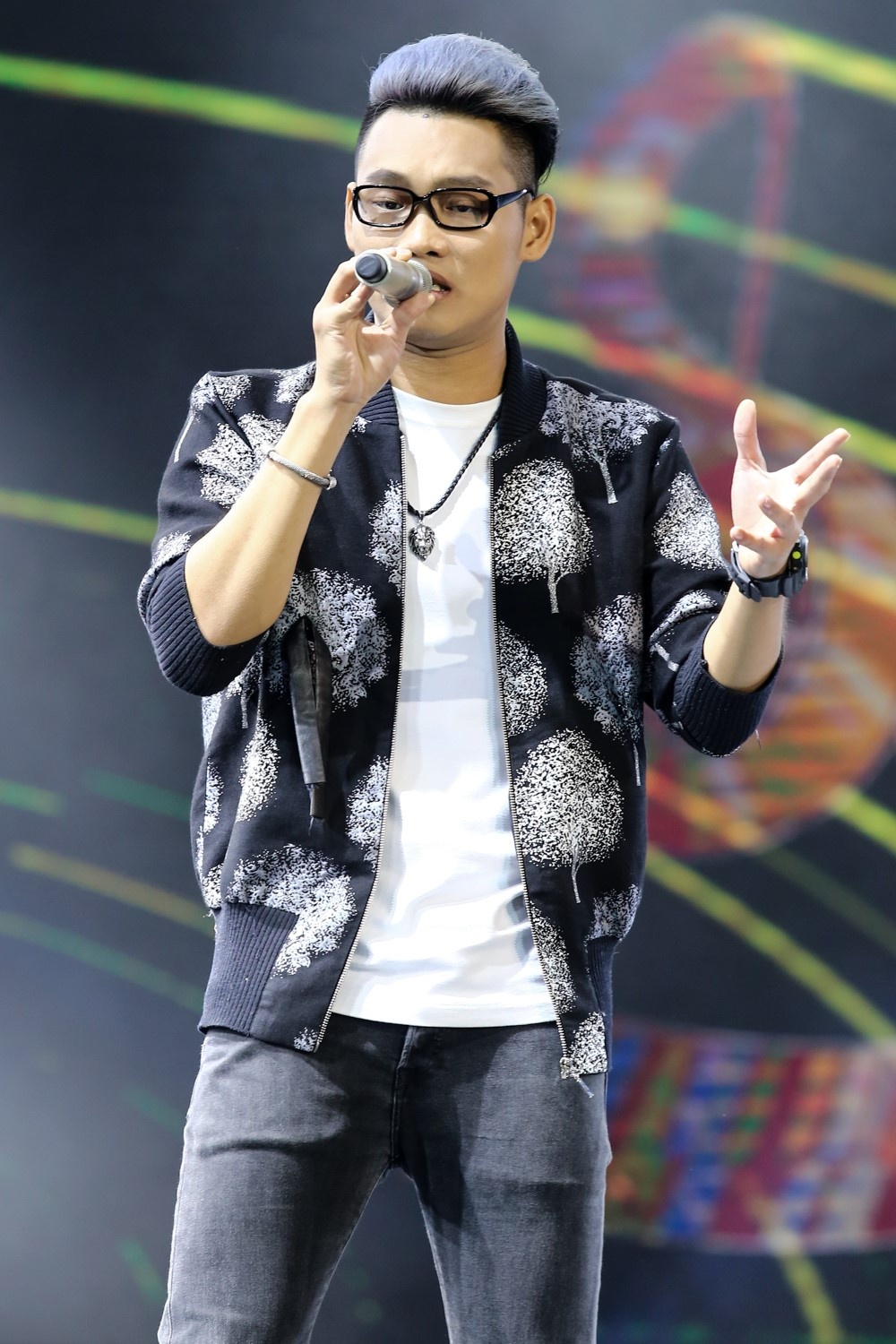 Ung Dai Ve ke chuyen mat het nha cua anh 8