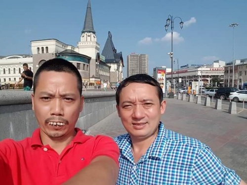 Phan 3 phim hai ‘Lang e vo’ duoc quay tai Nga hinh anh