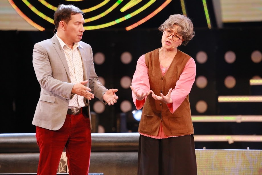 Hoai Linh gia gai anh 8