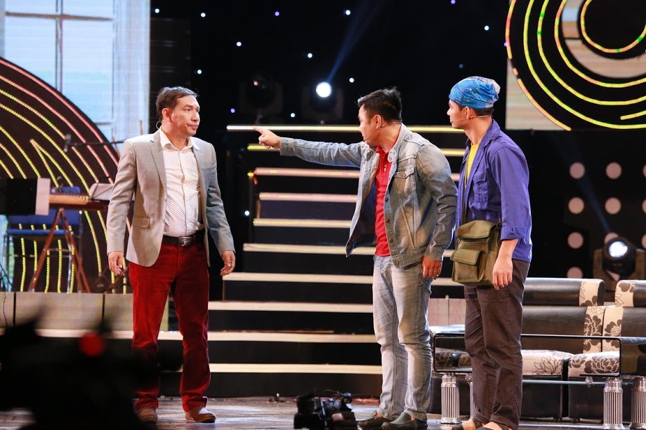 Hoai Linh gia gai anh 9