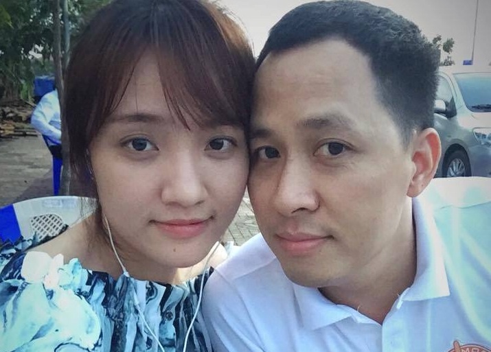 Nhat Thuy lan dau noi ve ban trai hon 14 tuoi co mot doi vo hinh anh