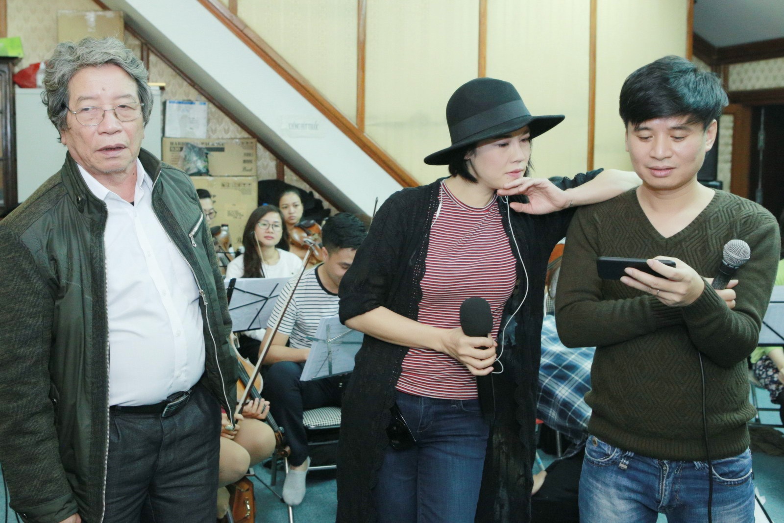 nhac si Pho Duc Phuong huong dan anh 1