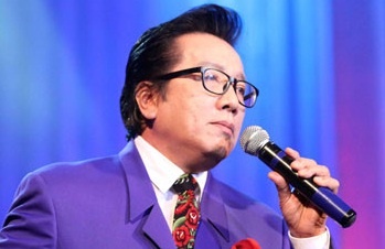 Elvis Phuong: Neu la Tuan Ngoc, toi cung se hat voi Son Tung hinh anh