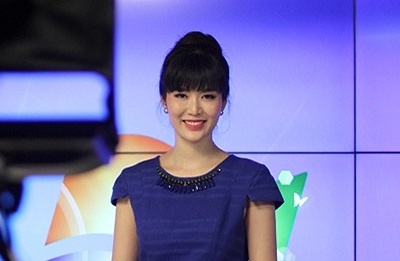 Hoa hau Thu Thuy thua nhan han che cua ban than khi lam MC hinh anh