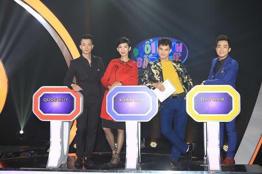 Xuan Lan lam khach moi dau tien trong Duoi hinh bat chu 2017 hinh anh