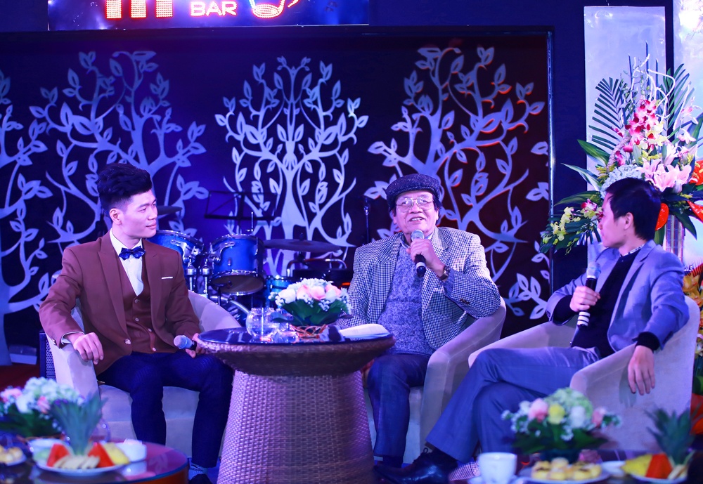 Hướng về Hà Nội ảnh 2 Huong ve Ha Noi anh 2