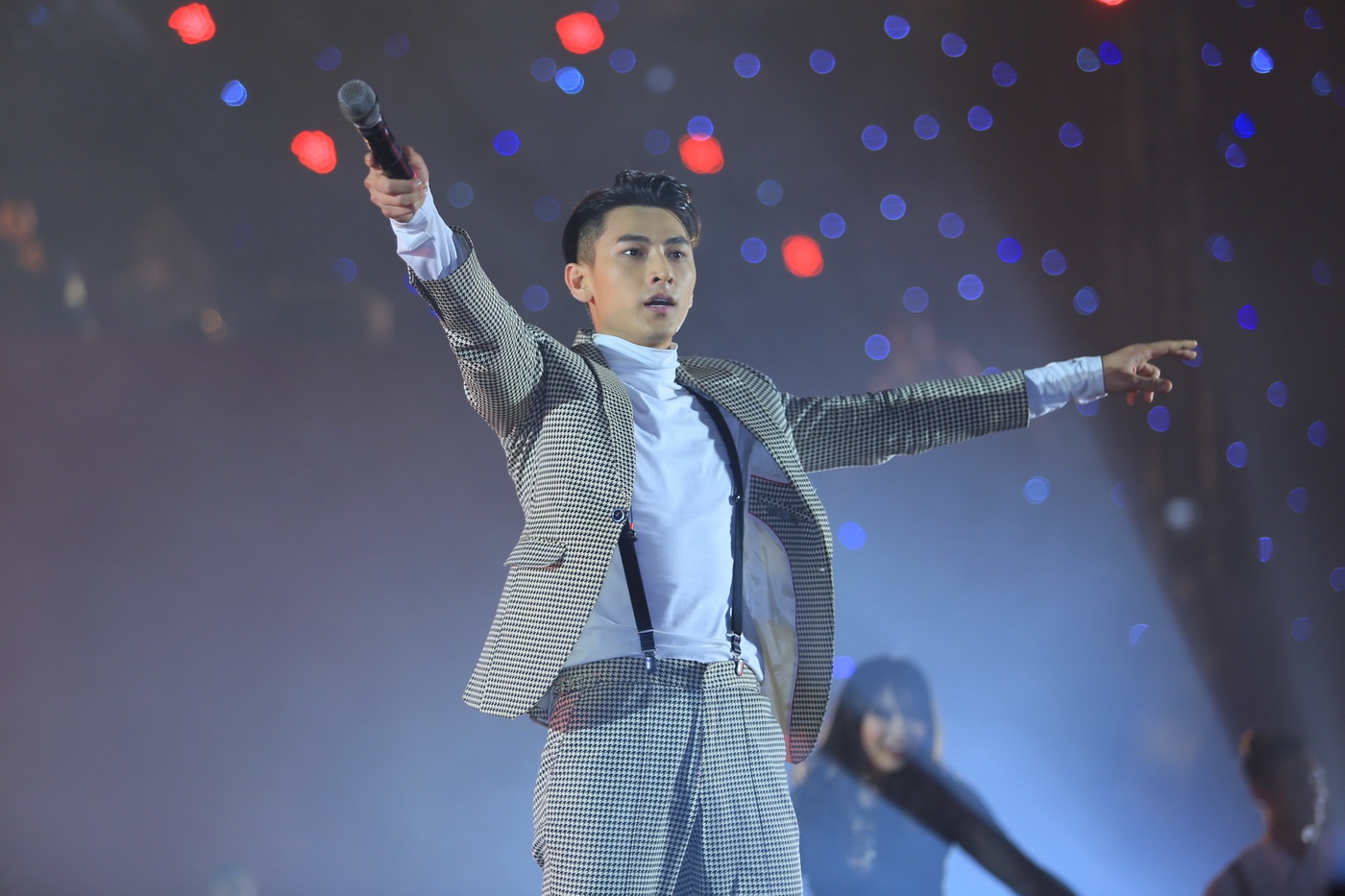 Tuan Hung nhap vien anh 3