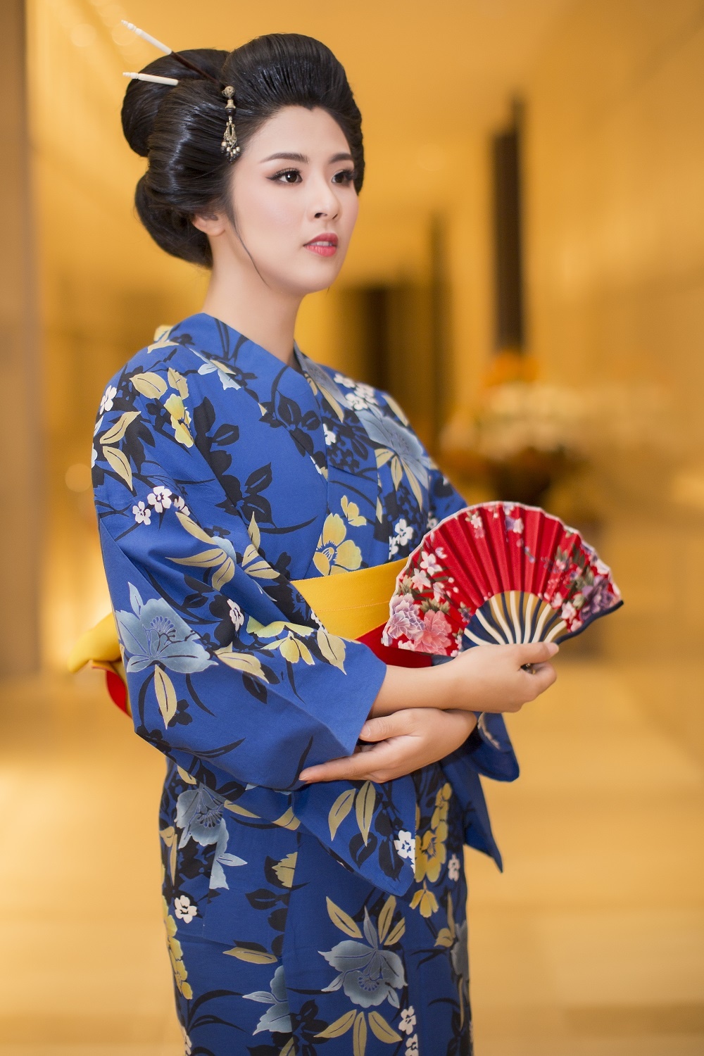 hoa hau Ngoc Han anh 4