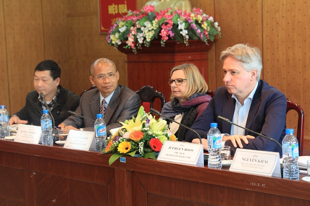 Hoi Xuat ban Viet Nam gap go lanh dao Frankfurt Book Fair hinh anh