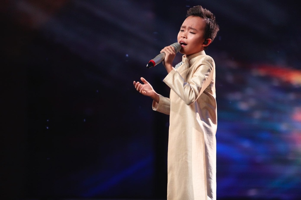 Mạnh Quỳnh làm đêm nhạc với Phi Nhung ảnh 2 Manh Quynh lam dem nhac voi Phi Nhung anh 2